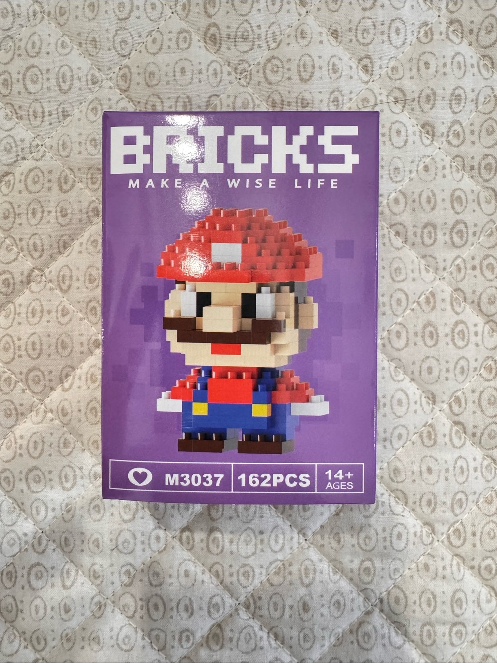 BRICKS Super Mario Bros Building blocks Set - Red, Blue, Purple 162 pieces